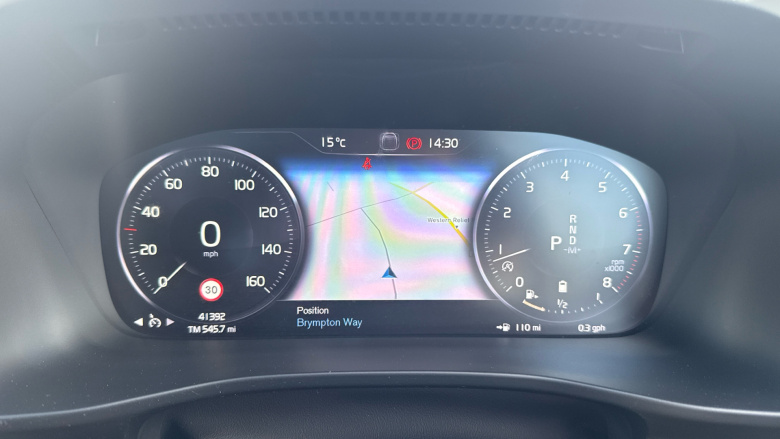 Volvo Xc40 2.0 B4P R DESIGN 5dr AWD Auto Petrol Estate